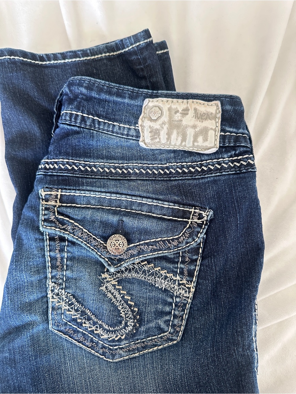 Silver Suki Flap Capri